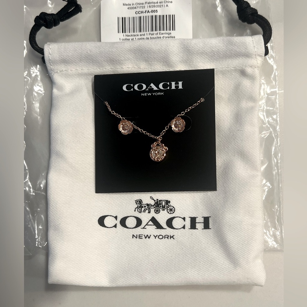 *NWT* Coach Open Circle Necklace And Tea Rose Stud Earrings Set